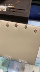 -周大福CHOW TAI FOOK(东门茂业店)