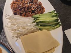 -靠山屯东北农家菜(八龙桥雅苑店)
