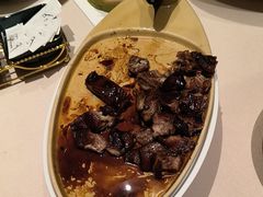 -八府香鸭·啫啫煲(华山路店)