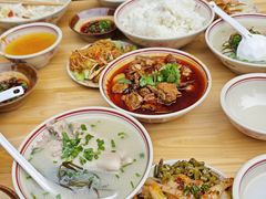 -老方桌烂蹄花川菜馆(九龙坡店)