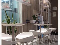 用餐区-奈雪的茶(市百一店)