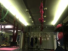 -舞佳舞空中瑜伽馆