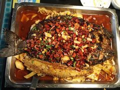 -鸣记脆皮烤鱼·海鲜烤鱼(三八广场店)