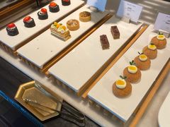 -圣丰索菲特·2 On 988 Café 自助餐厅