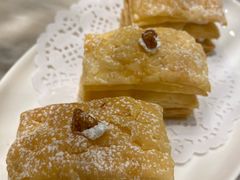 拿破仑果仁酥-香港百合居(LCM置汇旭辉广场店)