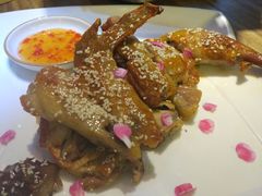桃花烤鸡-蜜桃餐厅·江浙融合菜(荟聚购物中心店)