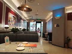 大堂-必胜客(欢乐颂店)