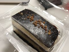 歌剧院-红叶蛋糕(广达路总店)