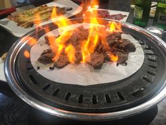 -牛味道炭火烤肉(湖前总店)