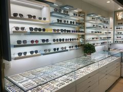 -潘多拉眼镜·蔡司依视路明月(潘家园店)