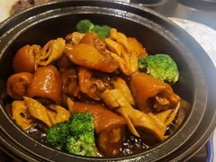 -渝半城经典川粤菜(重庆天地店)