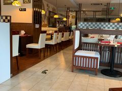 -爱丽丝牛排西餐厅(光谷步行街店)