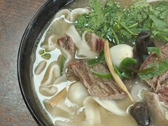 -国安烩面美食城(洛阳总店)