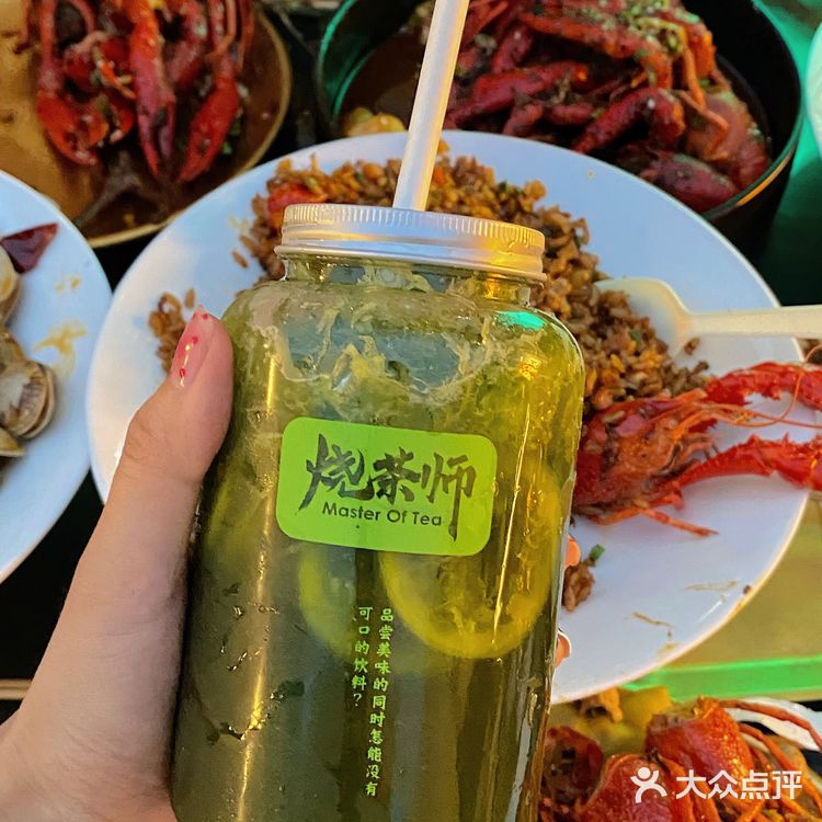 北京美食探店｜看望京soho夜景🌃吃小龙虾🦞