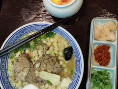-西安绿地假日酒店·丽宝轩中餐厅