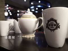 -钟书阁(松江泰晤士小镇店)