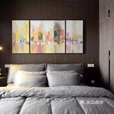 布置出一个低调奢华的华丽空间感。