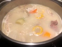 澳门鸡脚猪骨煲（小）-官也街澳门火锅(新源里店)