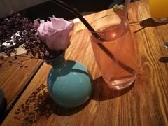 -Carbon莫卡哆·意大利复古集市餐厅(杭州大厦店)