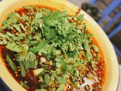 -马路边边串串香(延庆环球新意广场店)