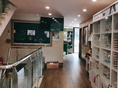 -爱侣·安琦尔宠物医院·中兽医针灸·心内科·狂犬免疫点(宝山区院)