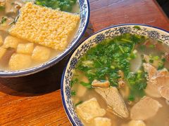 小潘特色鸭血粉丝汤-小潘记鸭血粉丝汤