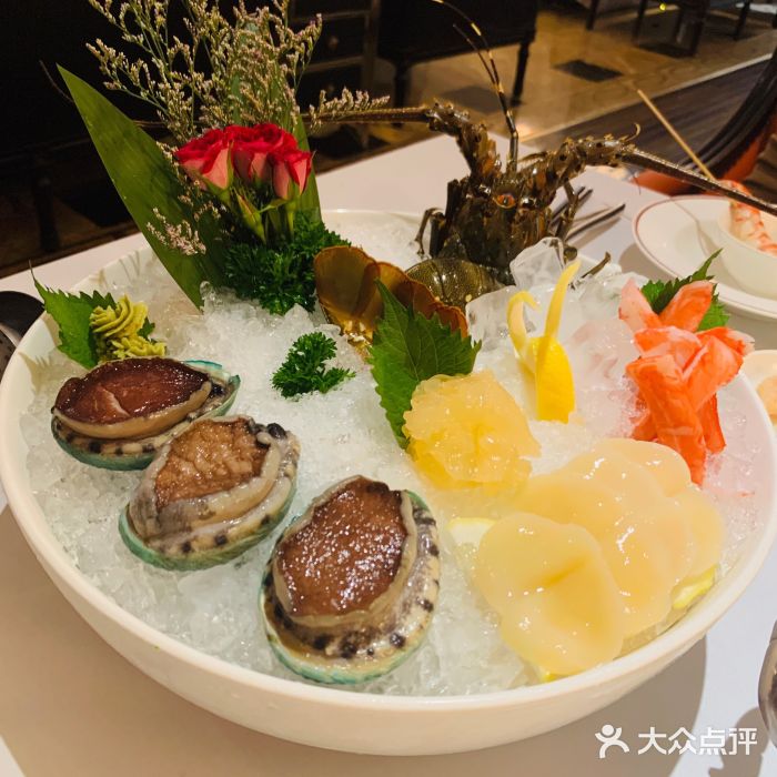洋房火锅(新天地店)海鲜拼盘图片