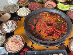 -黄潇洒老火锅(九眼桥宏济巷店)