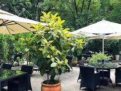 -火车头法国西餐厅