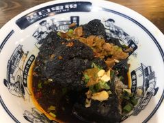 肉酱臭豆腐-黑白电视老长沙吃货铺(南岗万达店)