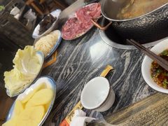 -乳仔牛牦牛汤锅 烤羊排(松潘古城店)