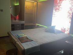 -臻享足道·HIFI影院足疗·泡浴SPA(成华店)