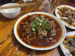 水煮牛肉片-九九牛肉馆(南山路店)