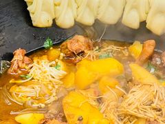 风味排骨锅-小媳妇铁锅炖鱼(世博园店)
