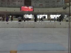 -冠军冰场CHAMPION RINK(环球银泰城店)
