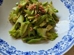 -巧克力渔家.小船海鲜胶东菜(万平口店)