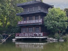 -习家池