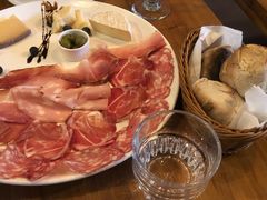意大利传统混合冷肉拼盘-La Tavernetta(Bar à Vin)(乌鲁木齐路店)