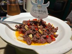 -佬麻雀·新湘菜(东方宝泰店)