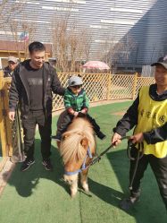 -萌宠亲子动物乐园(槐房万达店)