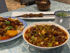 新疆炒米粉-巴扎美食·新疆菜·西域歌舞表演餐厅(新疆大厦店)