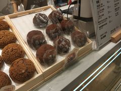 -西树泡芙(湖滨银泰in77B区店)