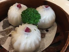 -景月阁空中食府(希尔顿酒店)