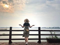 -鹅湖玫瑰文化园