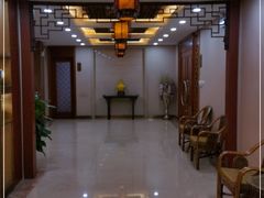 -山明水秀大饭店