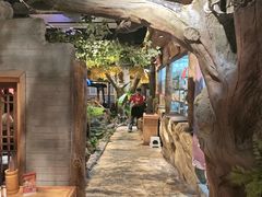 -城墙拐拐火锅(三峡广场黑金冠店)