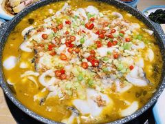蒜香老坛酸菜鱼-山城外·非遗酸菜鱼(蜀都万达店)
