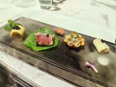 厨师特色开胃前菜-傲廬·云端餐厅·深圳柏悦酒店