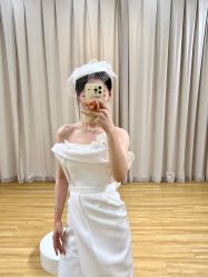 -曼青婚纱礼服馆
