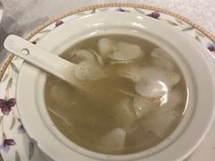 乌鱼蛋汤-梅龙镇酒家(南京西路总店)